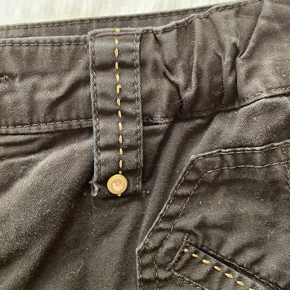 Nine West Capris - Picture 4 of 12